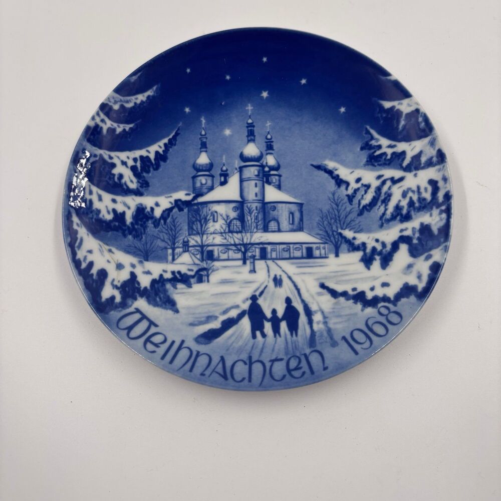 Vintage 1968 Bareuther Waldsassen Christmas Plate Weihnachten Church Bavaria